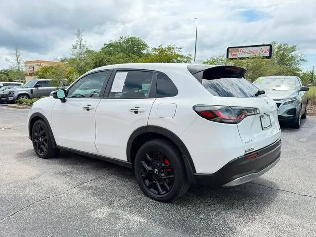 Honda HR-V photo 7