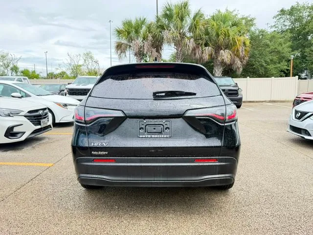 Honda HR-V photo 8
