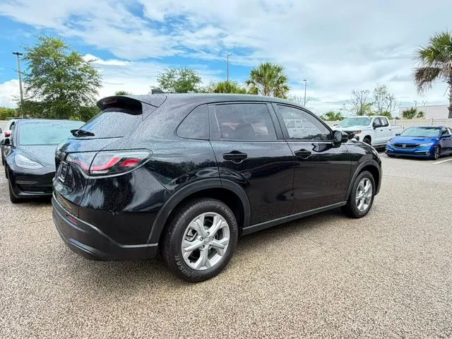 Honda HR-V photo 6