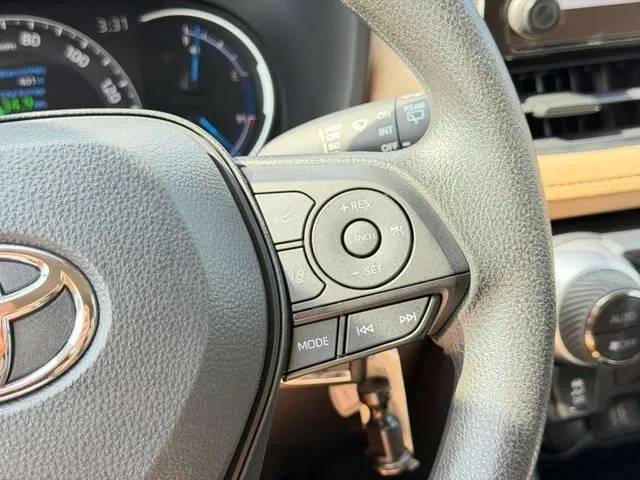 Toyota RAV4 photo 19