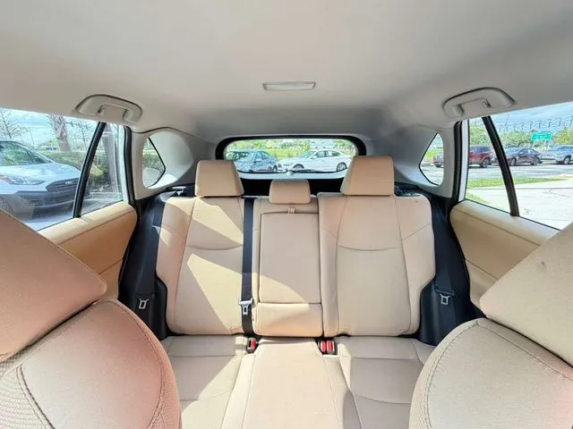 Toyota RAV4 photo 29