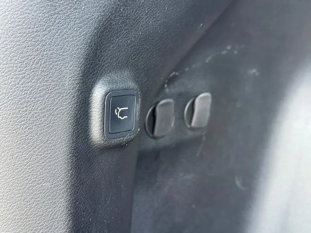 Jeep Cherokee photo 30