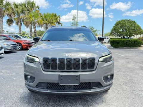 Photos of 2022 Jeep Cherokee Latitude Lux for sale in Jacksonville, FL at Auto Gallery Jacksonville