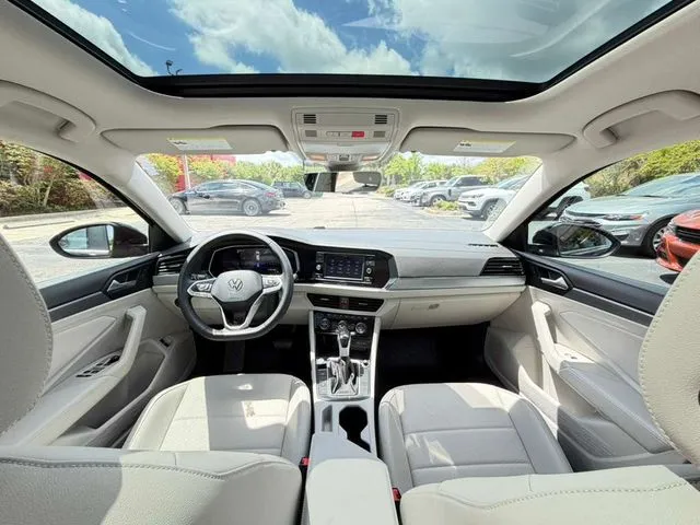 Volkswagen Jetta photo 13