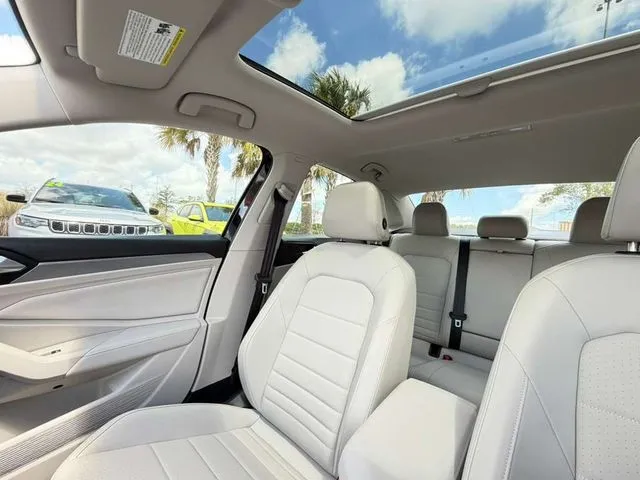 Volkswagen Jetta photo 15