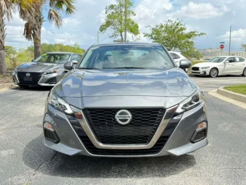 Photos of 2021 Nissan Altima 2.5 SV for sale in Jacksonville, FL at Auto Gallery Jacksonville