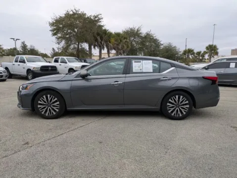 More photos of 2024 Nissan Altima 2.5 SV at Auto Gallery Jacksonville, FL