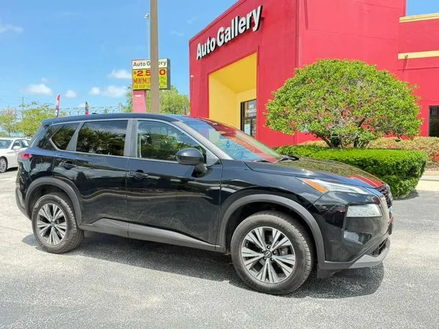 2023 Nissan Rogue SV AWD's photo