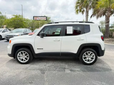 More photos of 2023 Jeep Renegade Latitude at Auto Gallery Jacksonville, FL