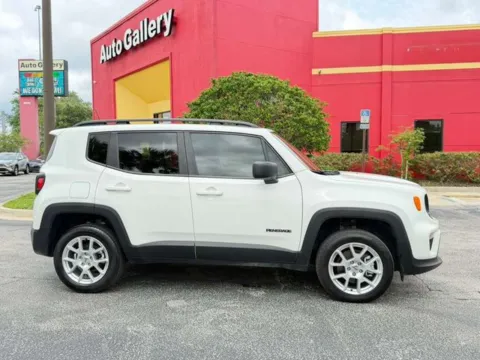 More photos of 2023 Jeep Renegade Latitude at Auto Gallery Jacksonville, FL