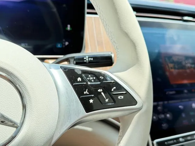 Mercedes-Benz EQE photo 15