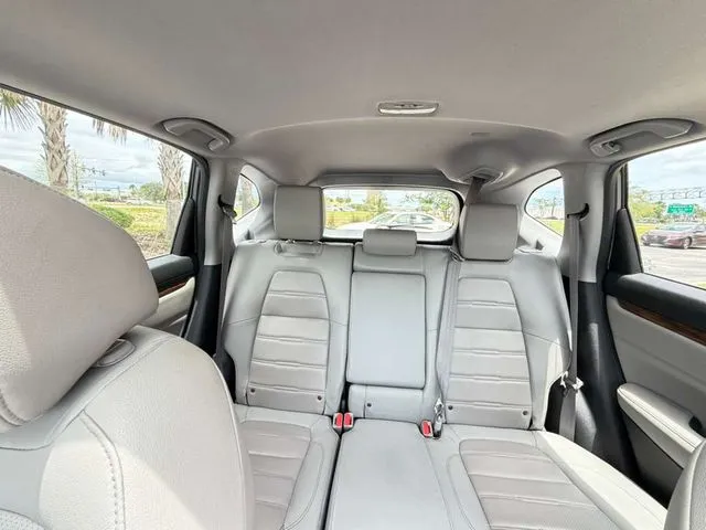 Honda CR-V photo 30