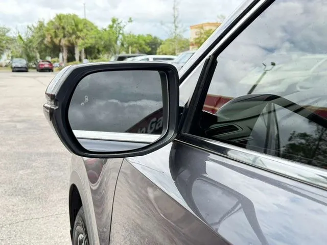 Honda CR-V photo 11