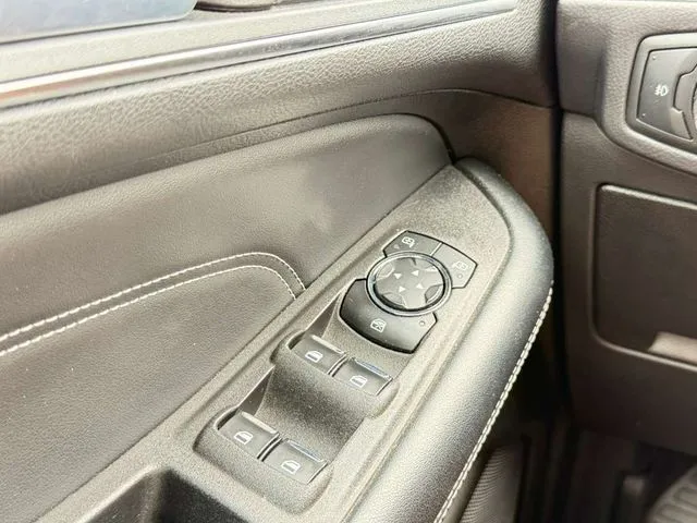 Ford Edge photo 17