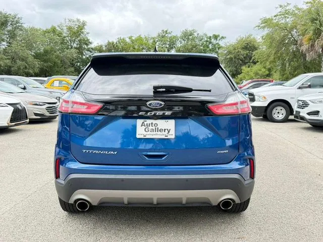 Ford Edge photo 8