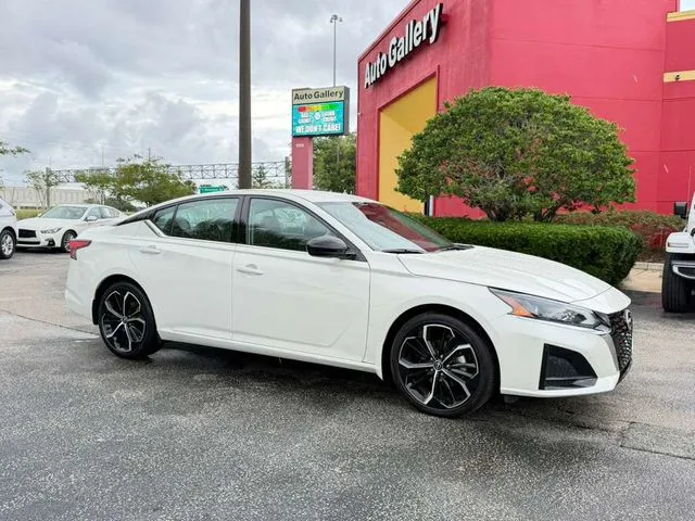 White 2025 Nissan Altima 2.5 SR for sale in Jacksonville, FL