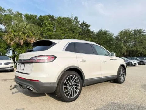 More photos of 2019 Lincoln Nautilus Reserve at Auto Gallery Jacksonville, FL