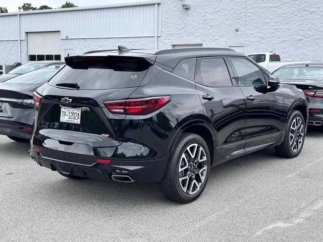 Chevrolet Blazer photo 6