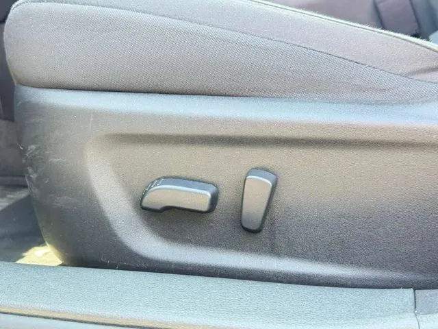 Nissan Altima photo 22