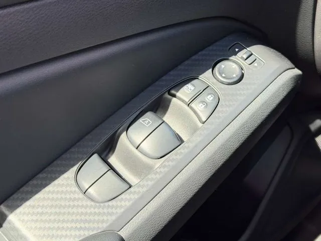 Nissan Altima photo 15
