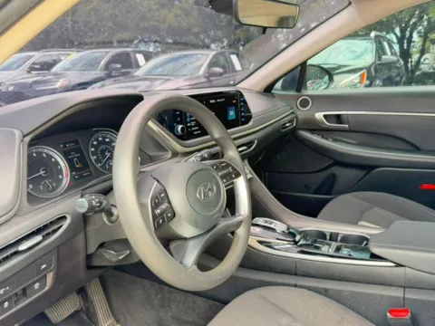 More photos of 2023 Hyundai Sonata SEL at Auto Gallery Jacksonville, FL