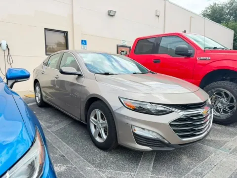Photos of 2022 Chevrolet Malibu LT for sale in Jacksonville, FL at Auto Gallery Jacksonville