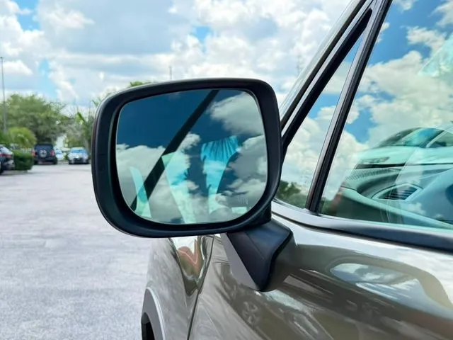 Subaru Forester photo 13
