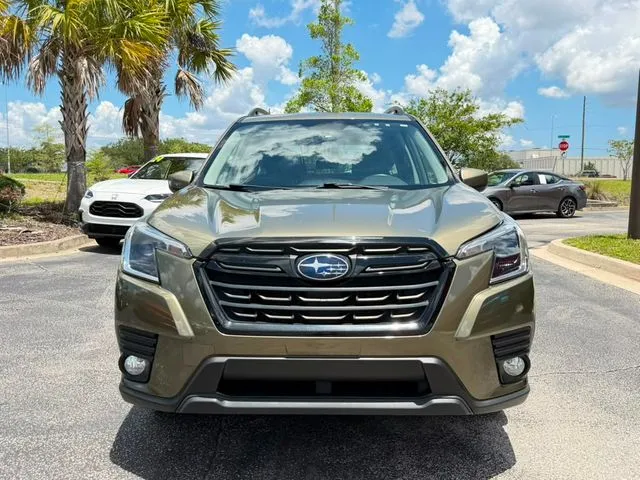Subaru Forester photo 2