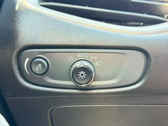 2023 Chevrolet Malibu 1LT - Photo 16