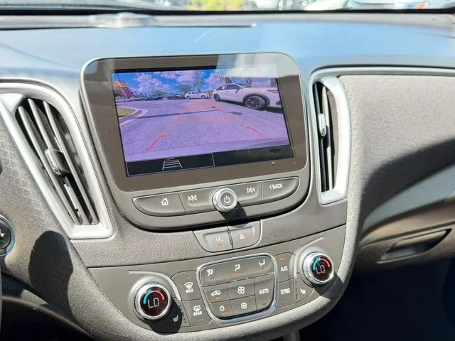 2023 Chevrolet Malibu 1LT - Photo 26