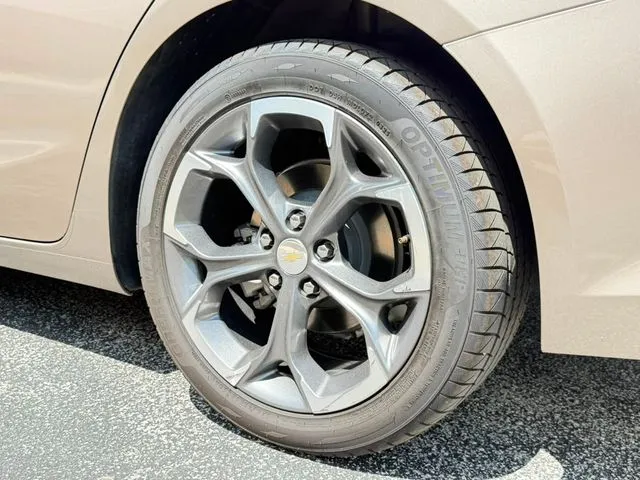 2023 Chevrolet Malibu 1LT - Photo 11