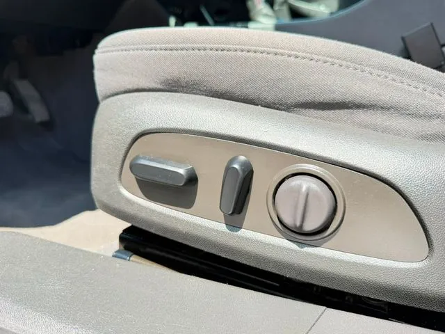 2023 Chevrolet Malibu 1LT - Photo 23