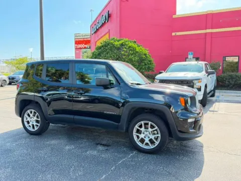 Black 2023 Jeep Renegade Latitude for sale in Jacksonville, FL