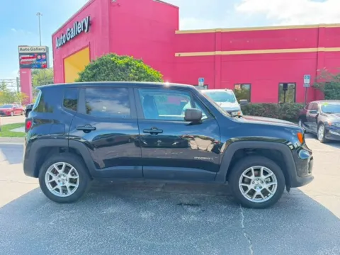 More photos of 2023 Jeep Renegade Latitude at Auto Gallery Jacksonville, FL