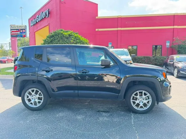 Jeep Renegade photo 4