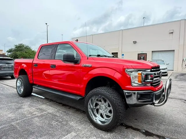 Ford F-150 photo 2