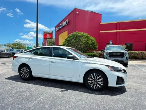 White 2025 Nissan Altima 2.5 SV for sale in Jacksonville, FL