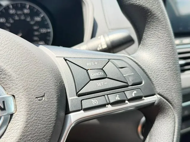Nissan Altima photo 19