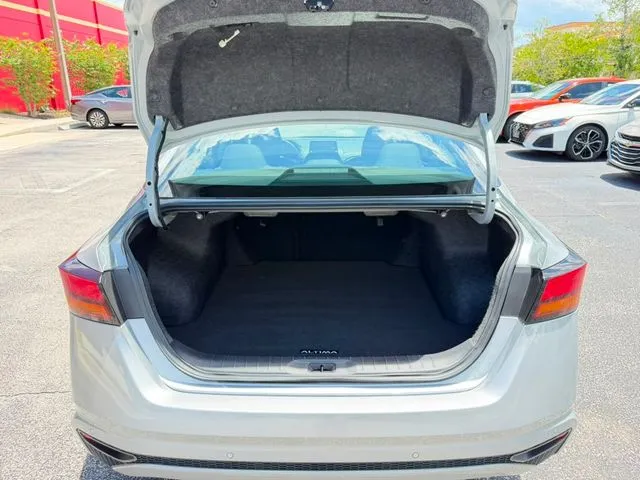 Nissan Altima photo 51