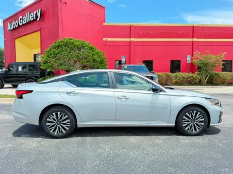 More photos of 2025 Nissan Altima 2.5 SV at Auto Gallery Jacksonville, FL
