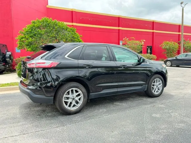 Ford Edge photo 6