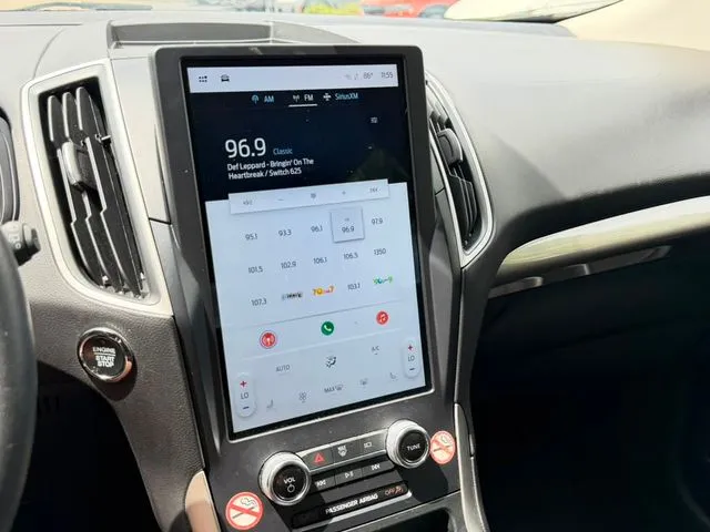 Ford Edge photo 22
