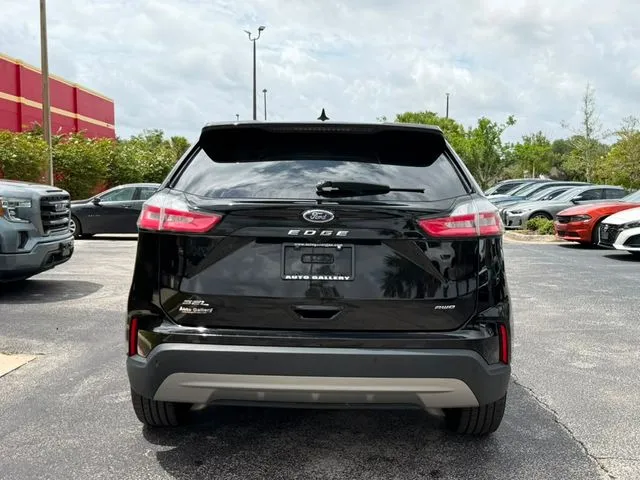 Ford Edge photo 8