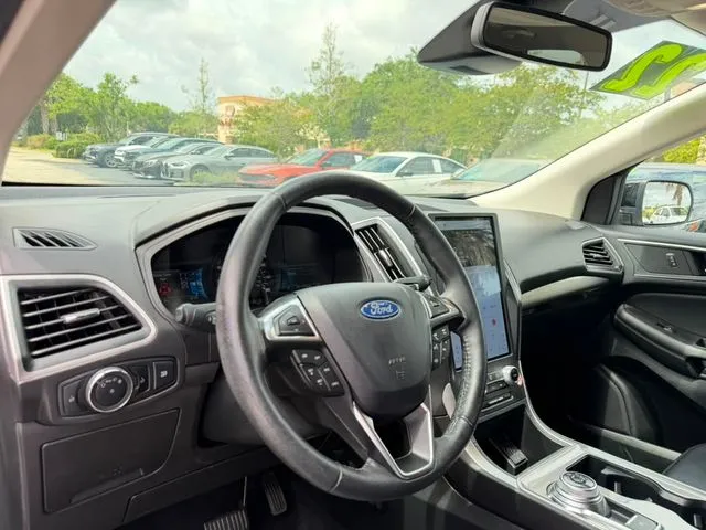 Ford Edge photo 27