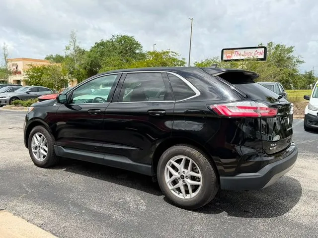 Ford Edge photo 7