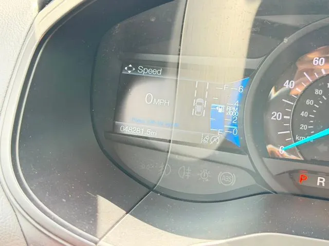Ford Edge photo 12