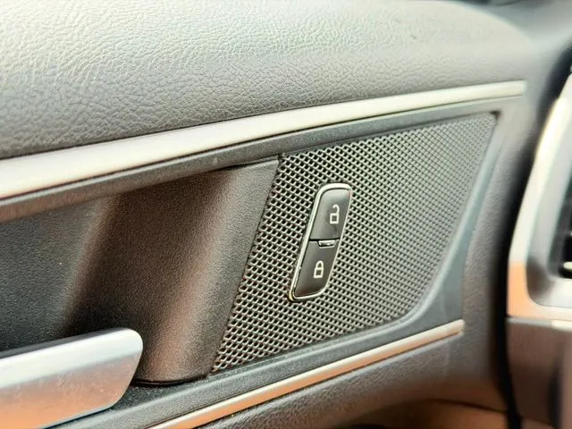 Ford Edge photo 15