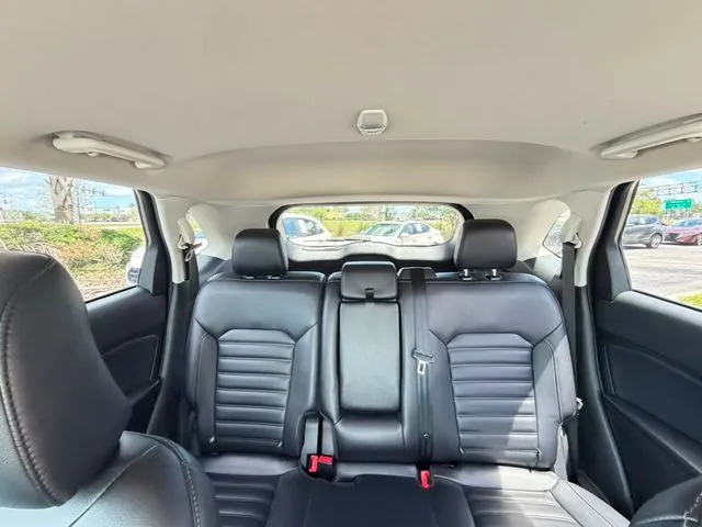 Ford Edge photo 27