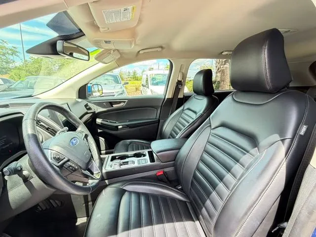 Ford Edge photo 23