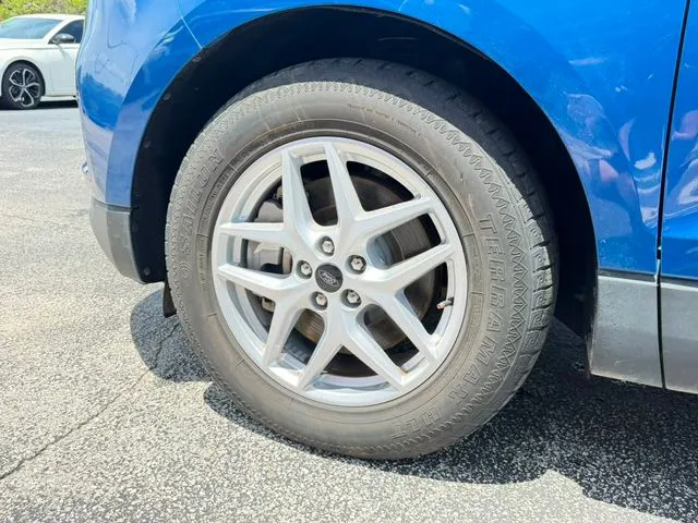 Ford Edge photo 11